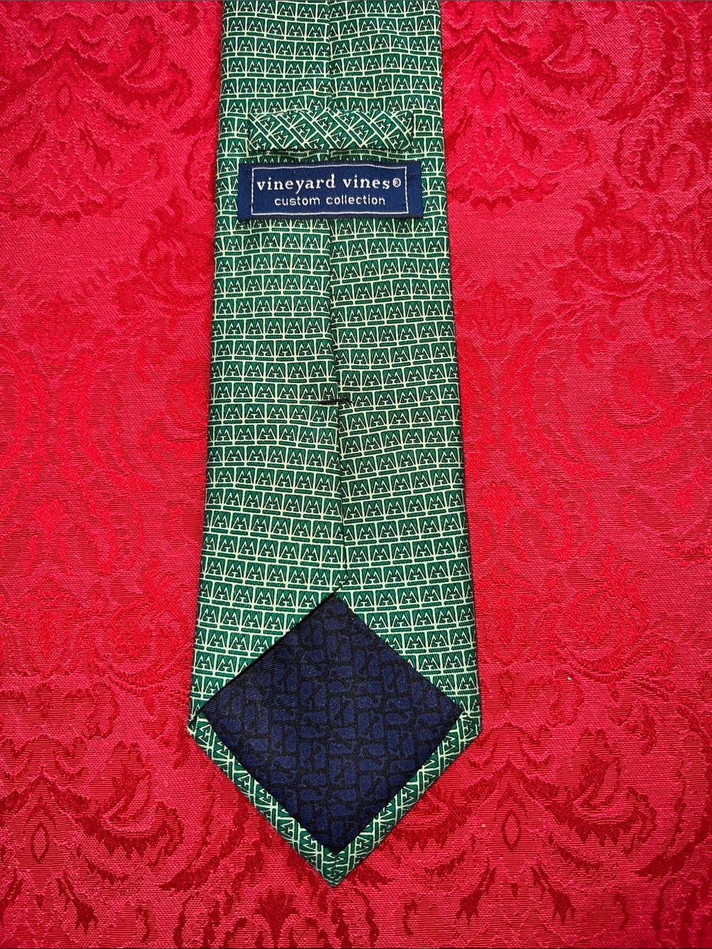 Vineyard Vines M&T Bank Green Silk Logo Tie Custom Collection USA 3.5”